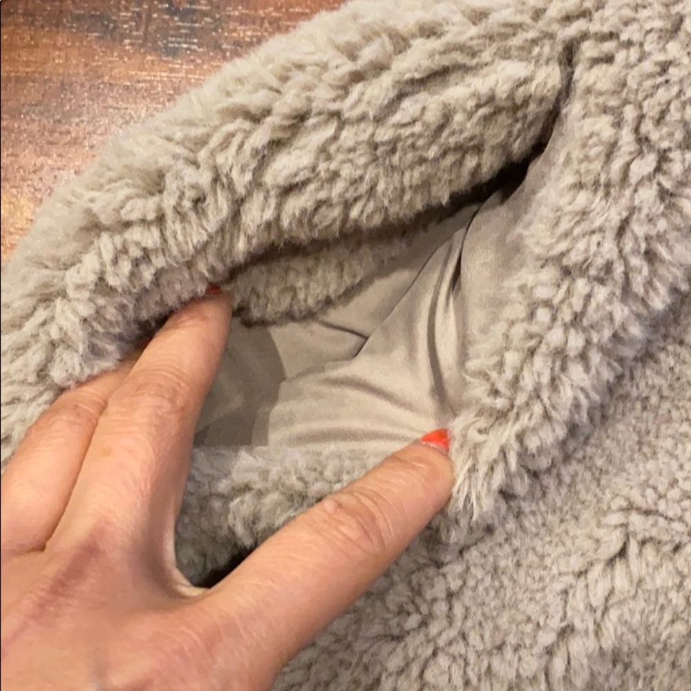 BB Dakota oversized fur coat - Gray XS - Picture 5 of 7
